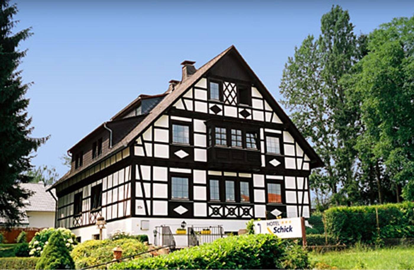 Hotel Schick - Germany - BAD HOMBURG V.D. HOEHE - General view - 5