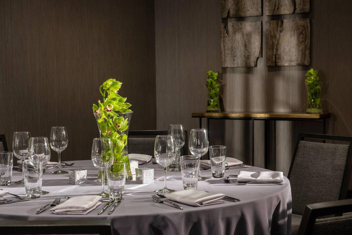 Ac-Hotel-By-Marriott-Boston-Cleveland-Circle-Conferences-54