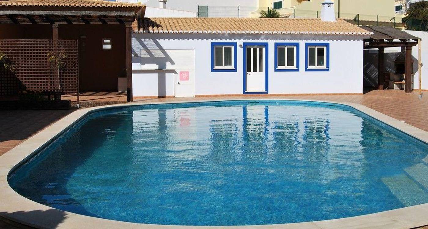 Praia-do-Burgau-General-view-1