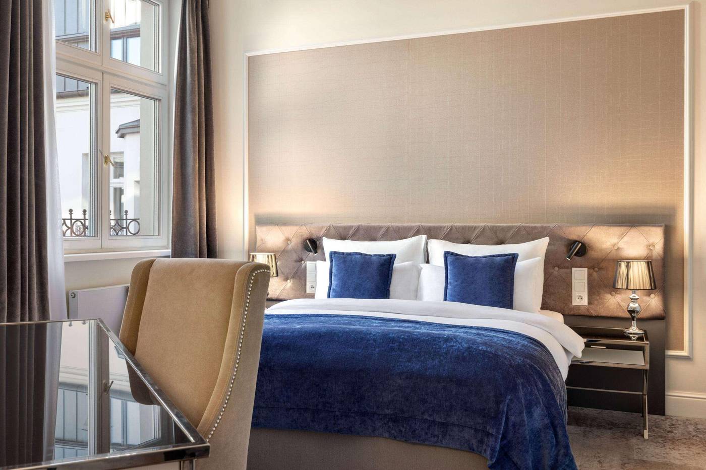 Wyndham-Grand-Krakow-Old-Town-Room-25