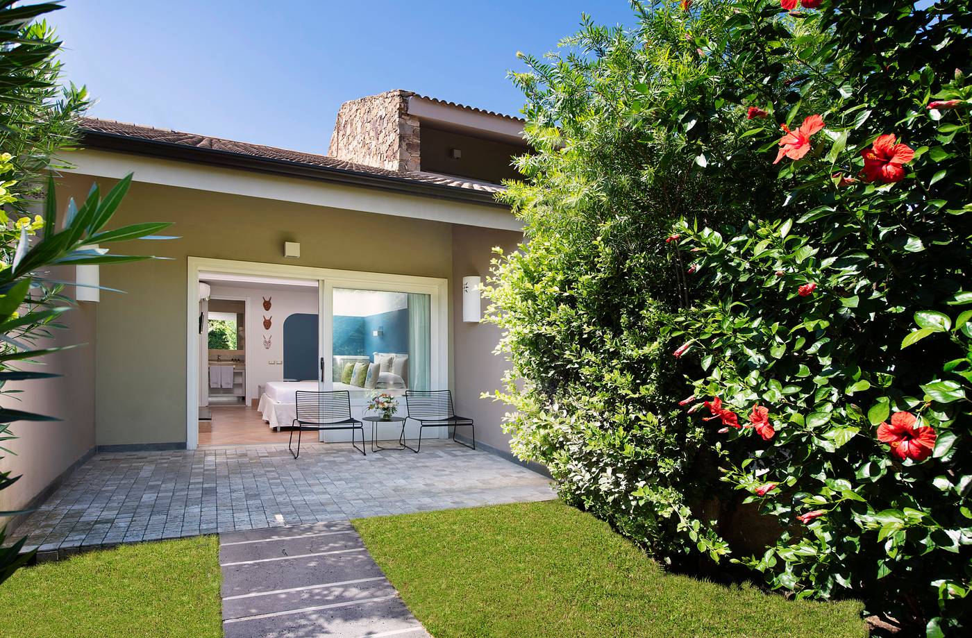 Chia-Laguna---Hotel-Village-Room-5