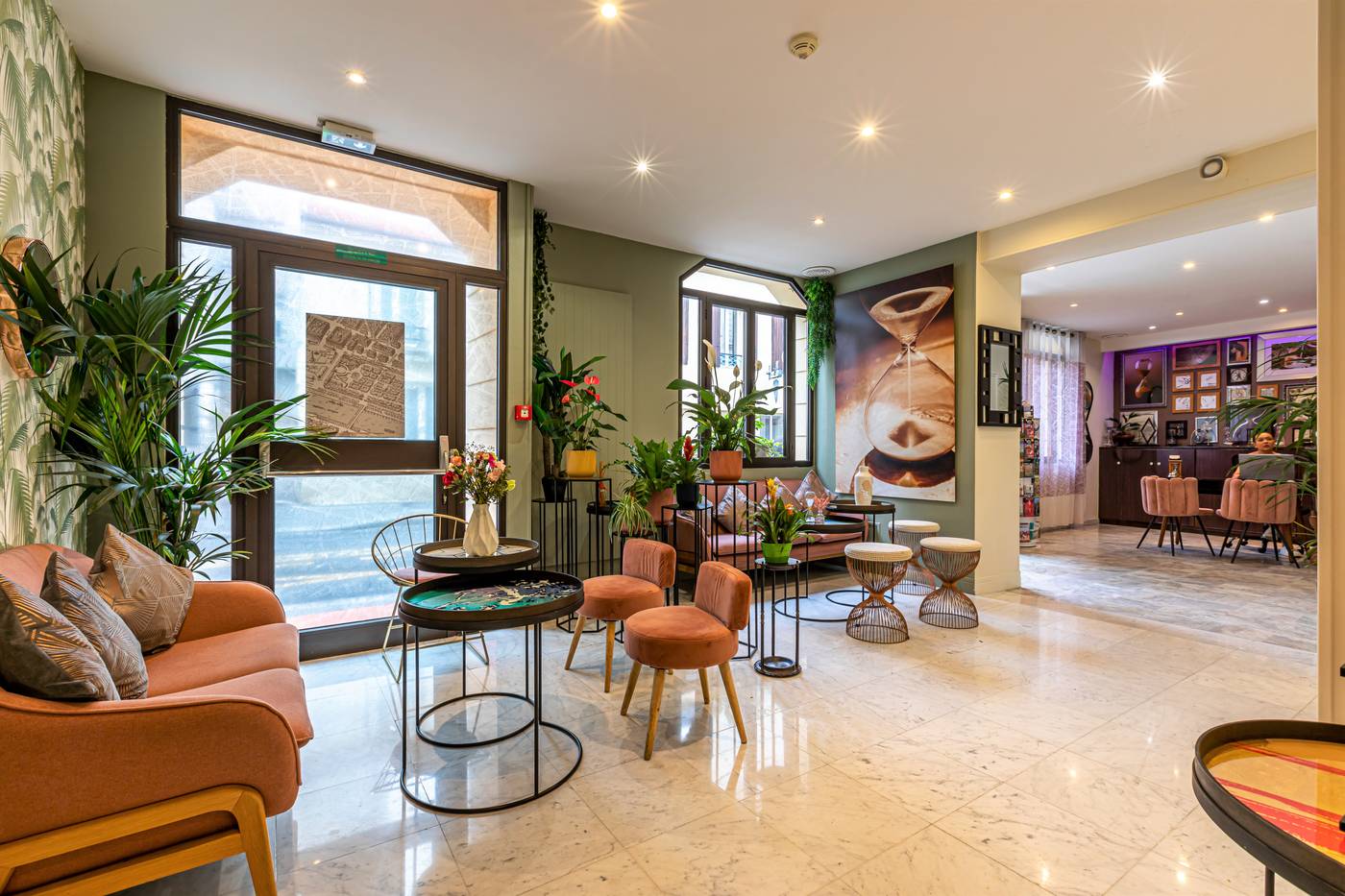 Hotel-Ariane-Montparnasse-by-Patrick-Hayat-Lobby-1