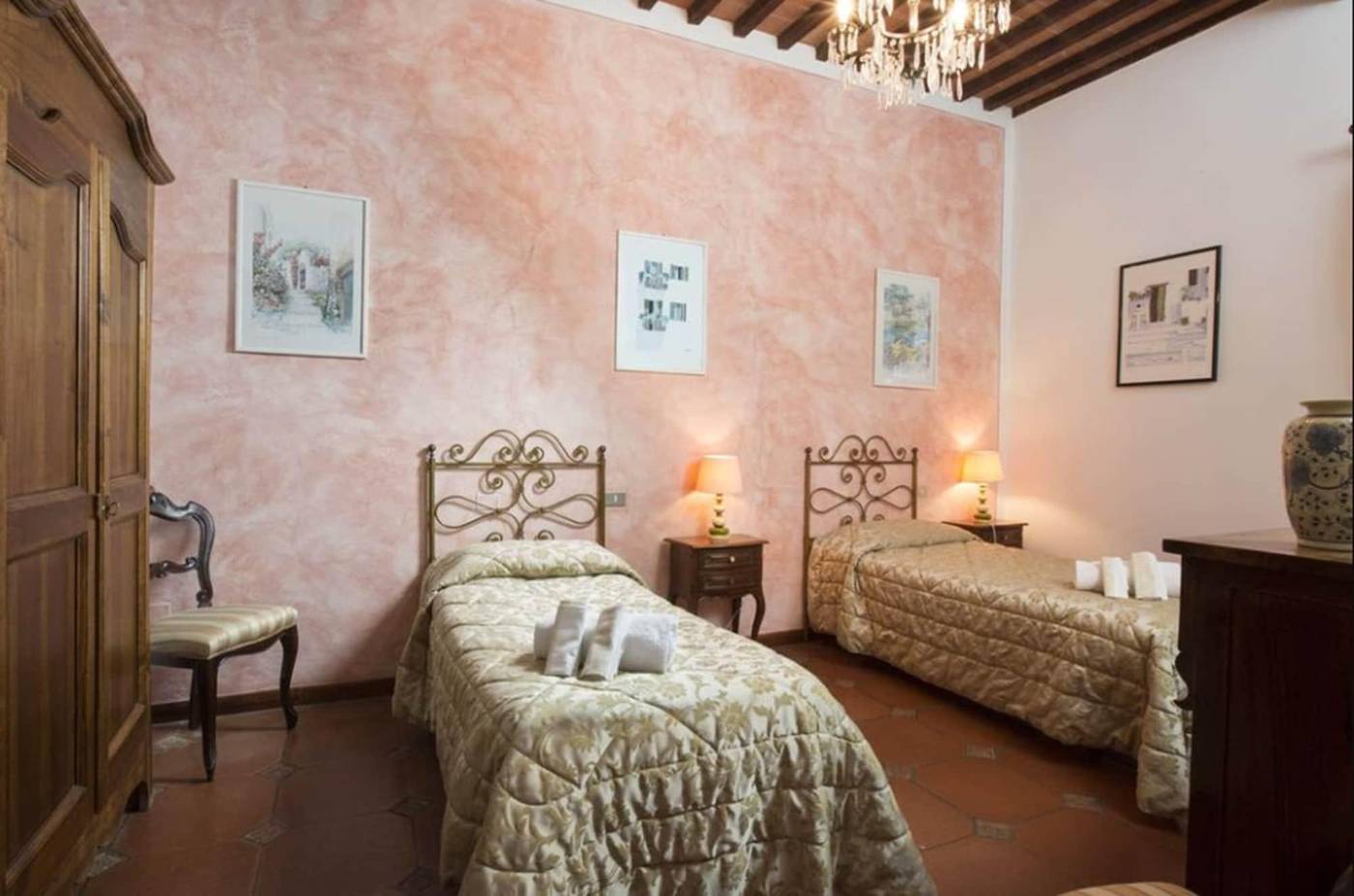 La-Loggia-Villa-Gloria-Room-29