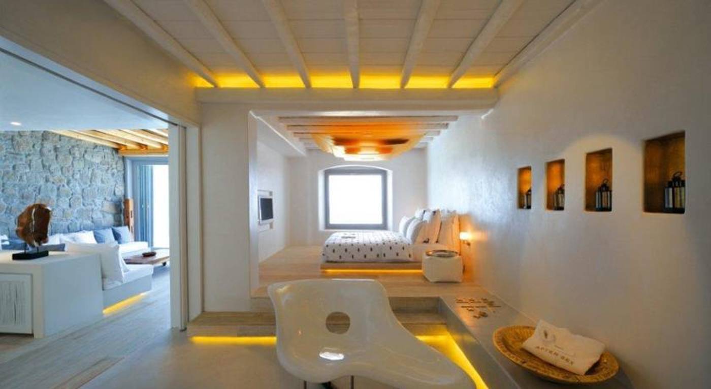 Cavo Tagoo Hotel