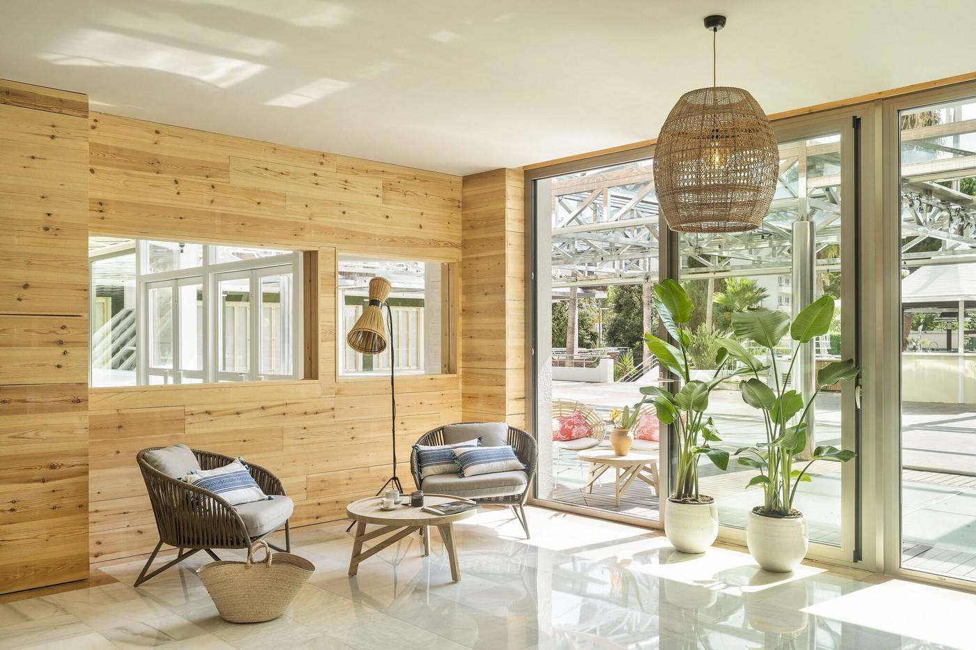 Indalo-Park-Lobby-55