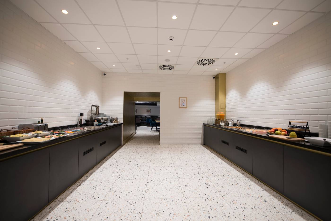 The-Gold-Bank-Restaurant-21