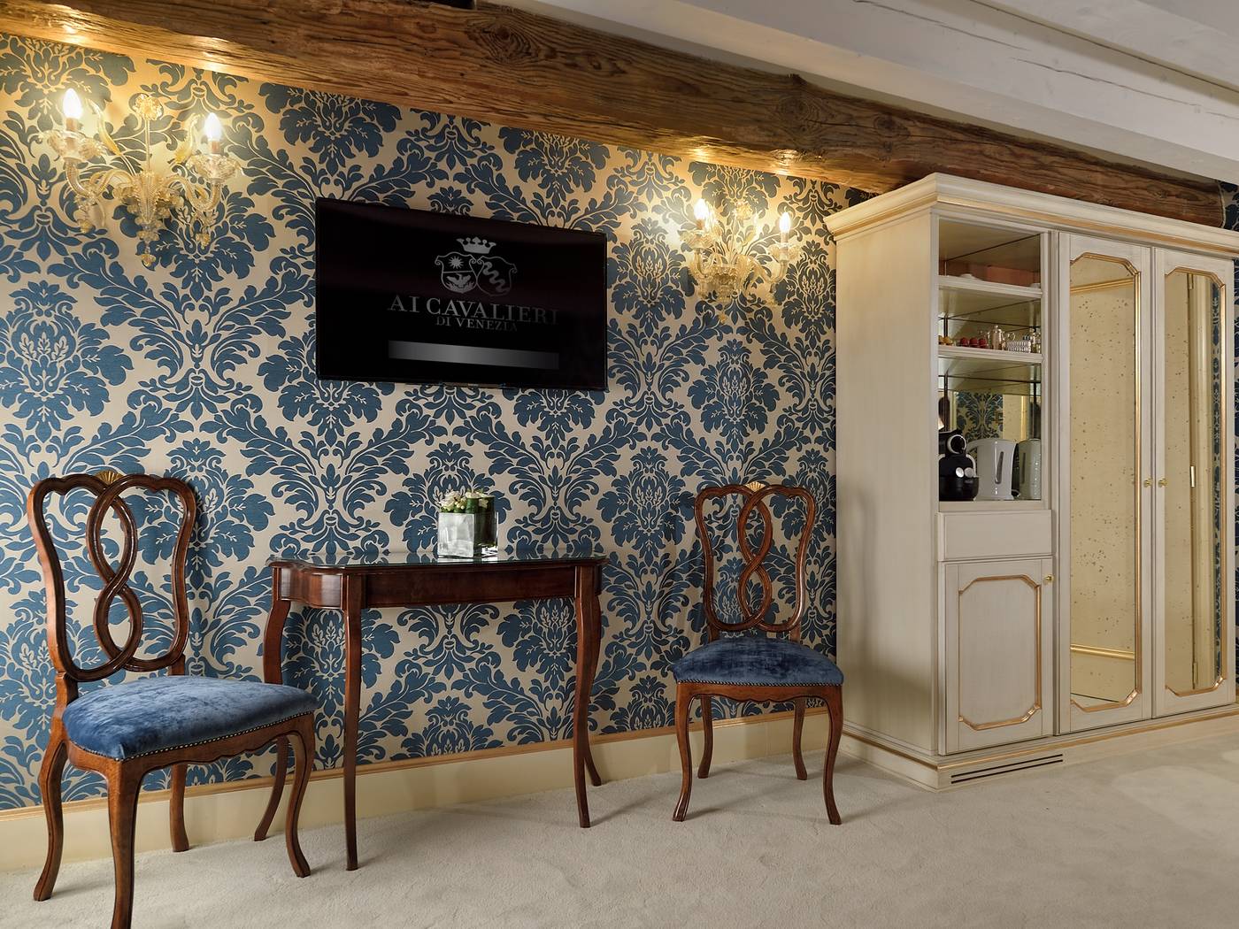 Ai-Cavalieri-Room-49