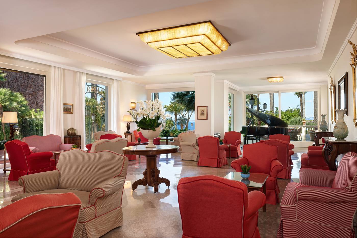 14.10.25 Grand Hotel Royal