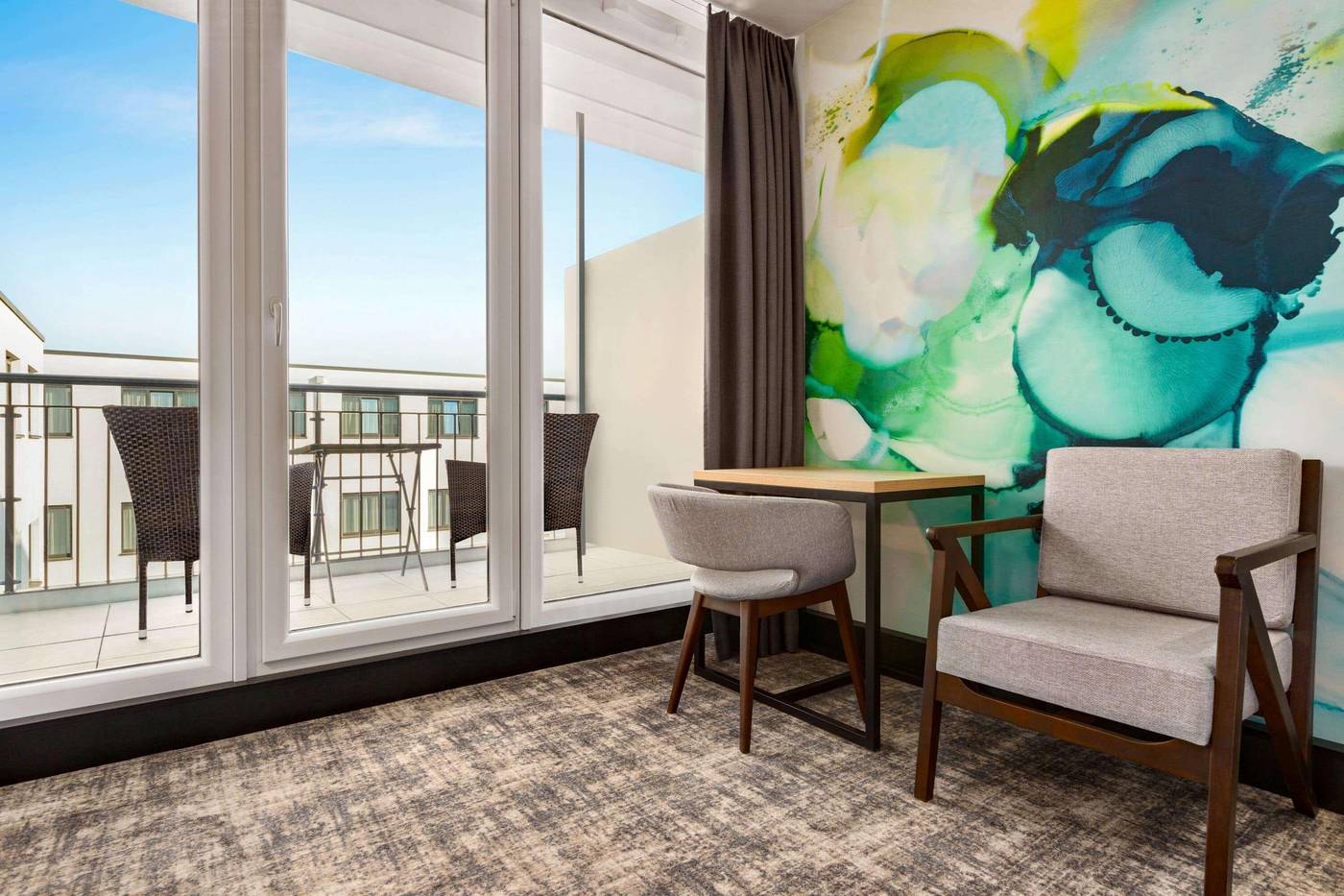 Wyndham-Garden-Munich-Messe-Hotel-Room-15