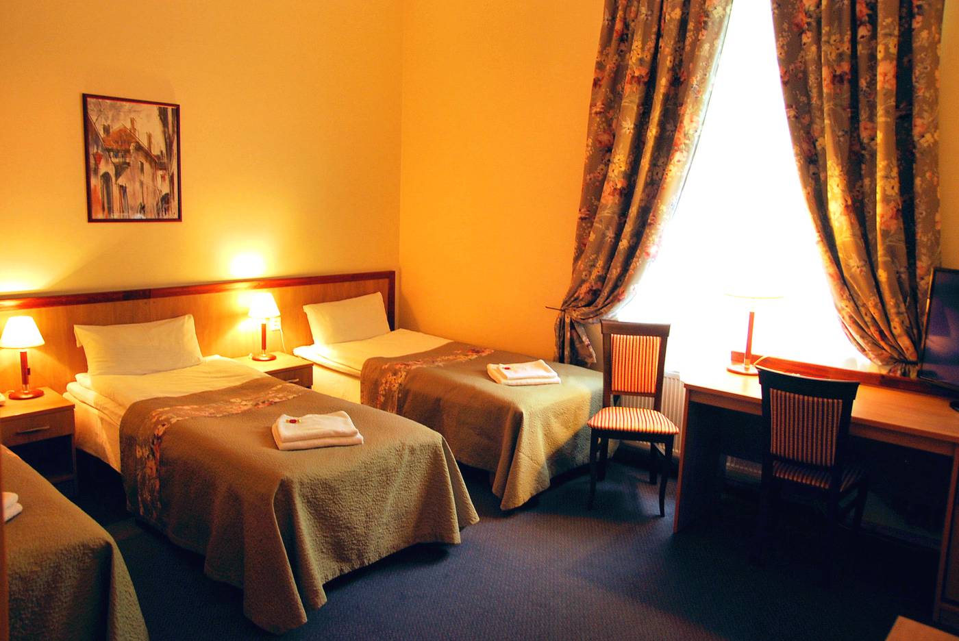 City Gate-Lithuania-VILNIUS-Room-10