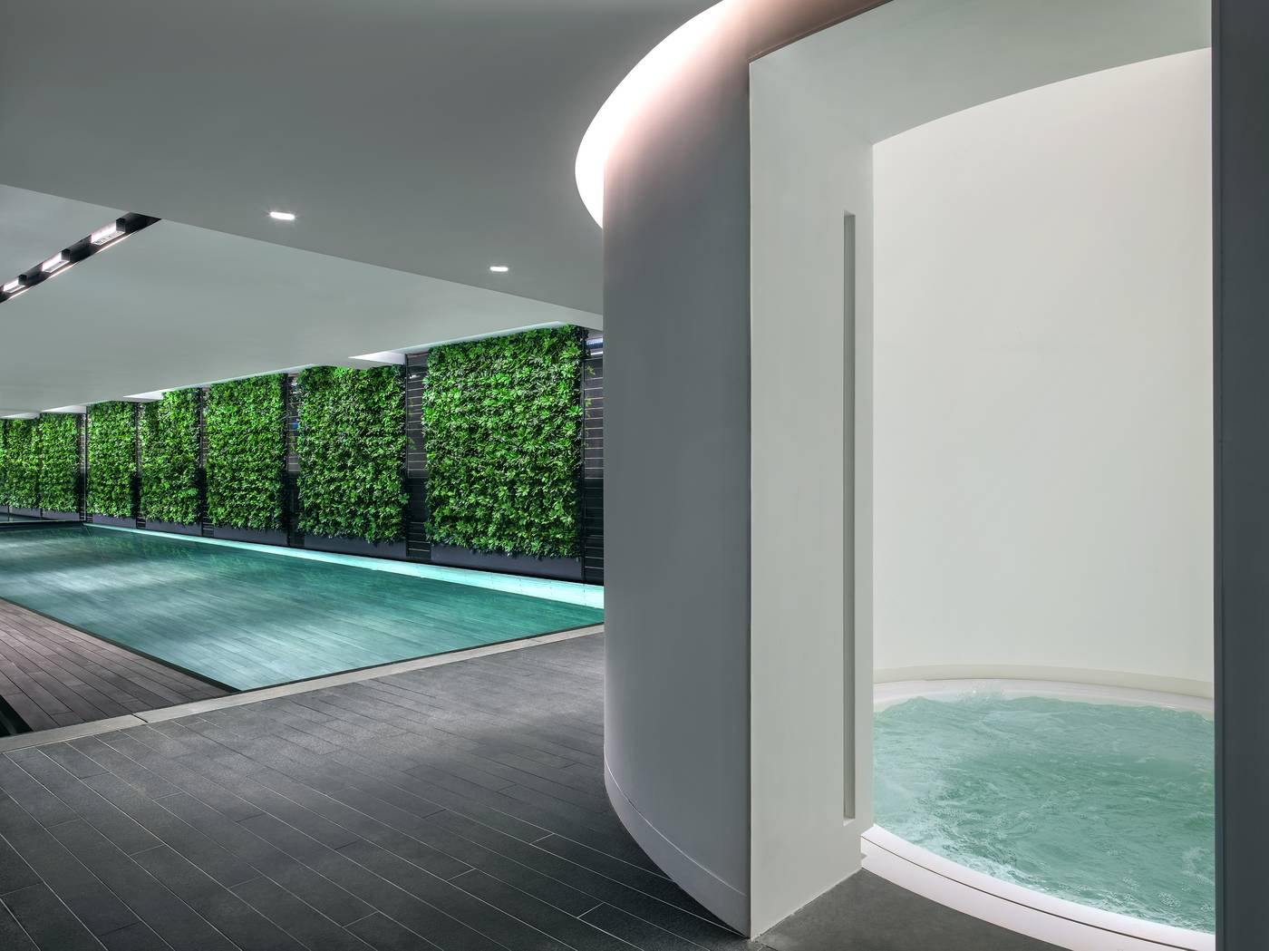 The-Murray--Hong-Kong--a-Niccolo-Hotel-Pool-30
