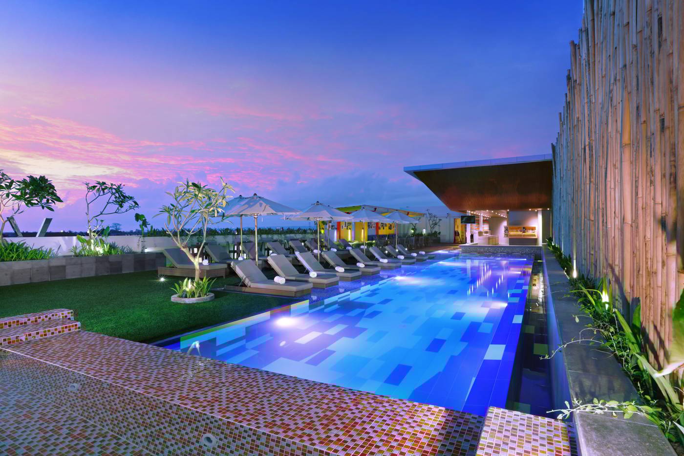 Fairfield by Marriott Bali, South Kuta-Indonesia-BADUNG-Pool-10