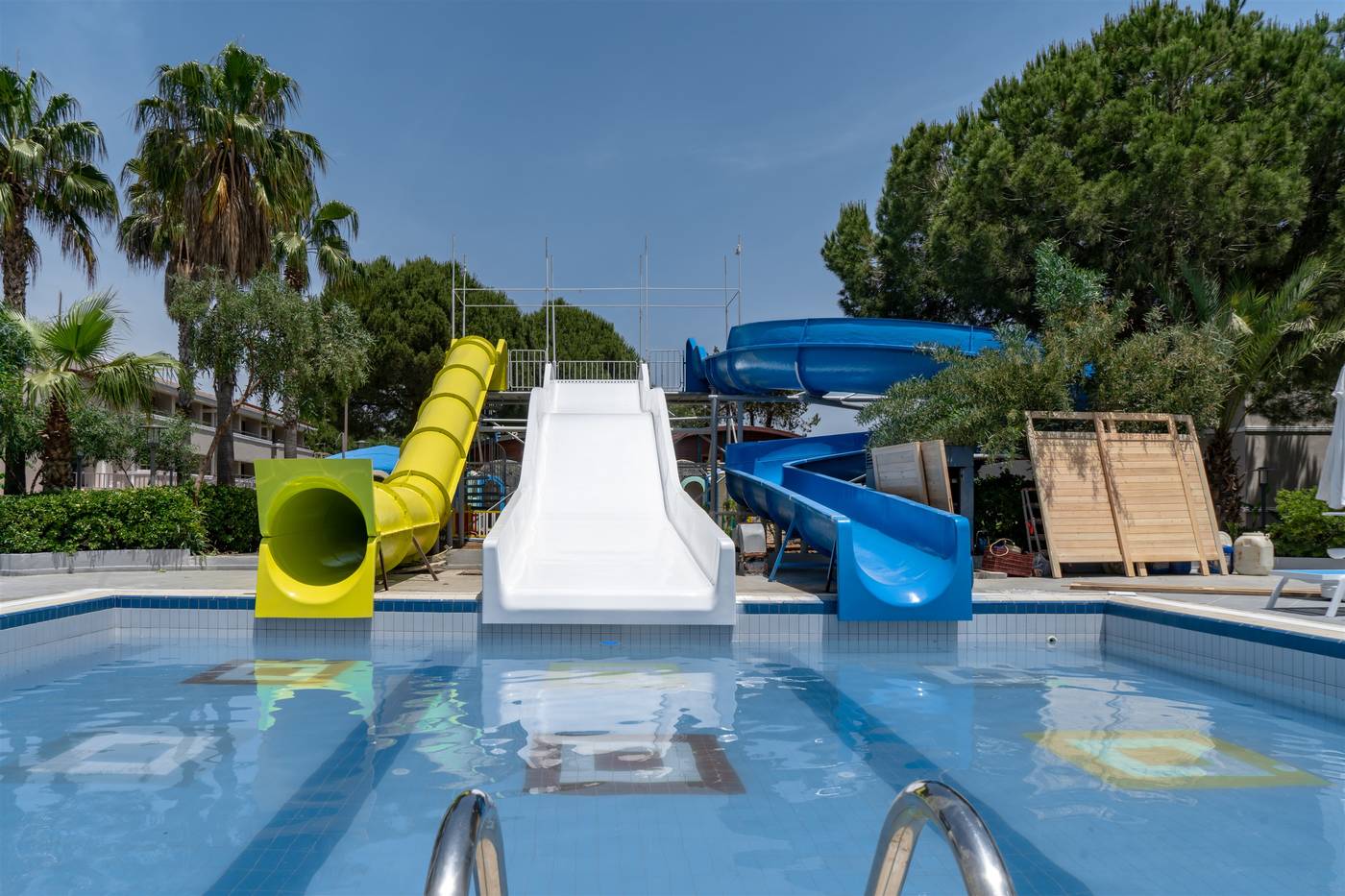 Aska-Costa-Holiday-Club-Pool-48