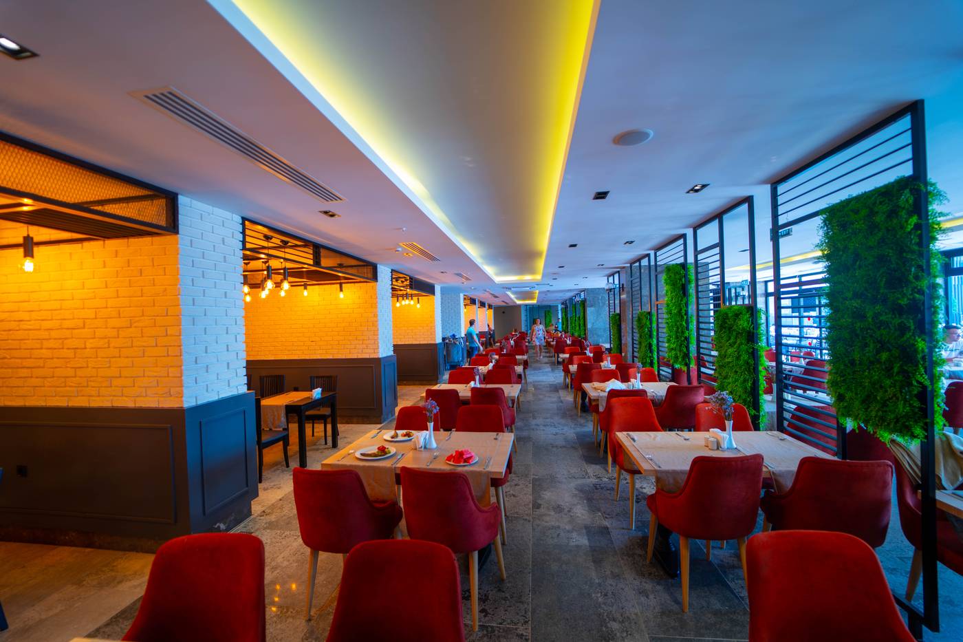 Nox-Inn-Deluxe-Hotel-Restaurant-45