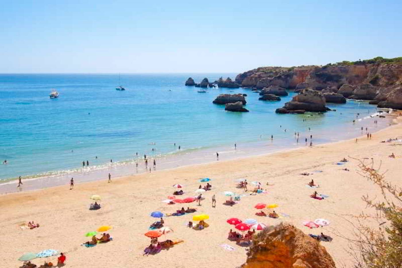 Mirachoro-Praia-Da-Rocha-Beach-39