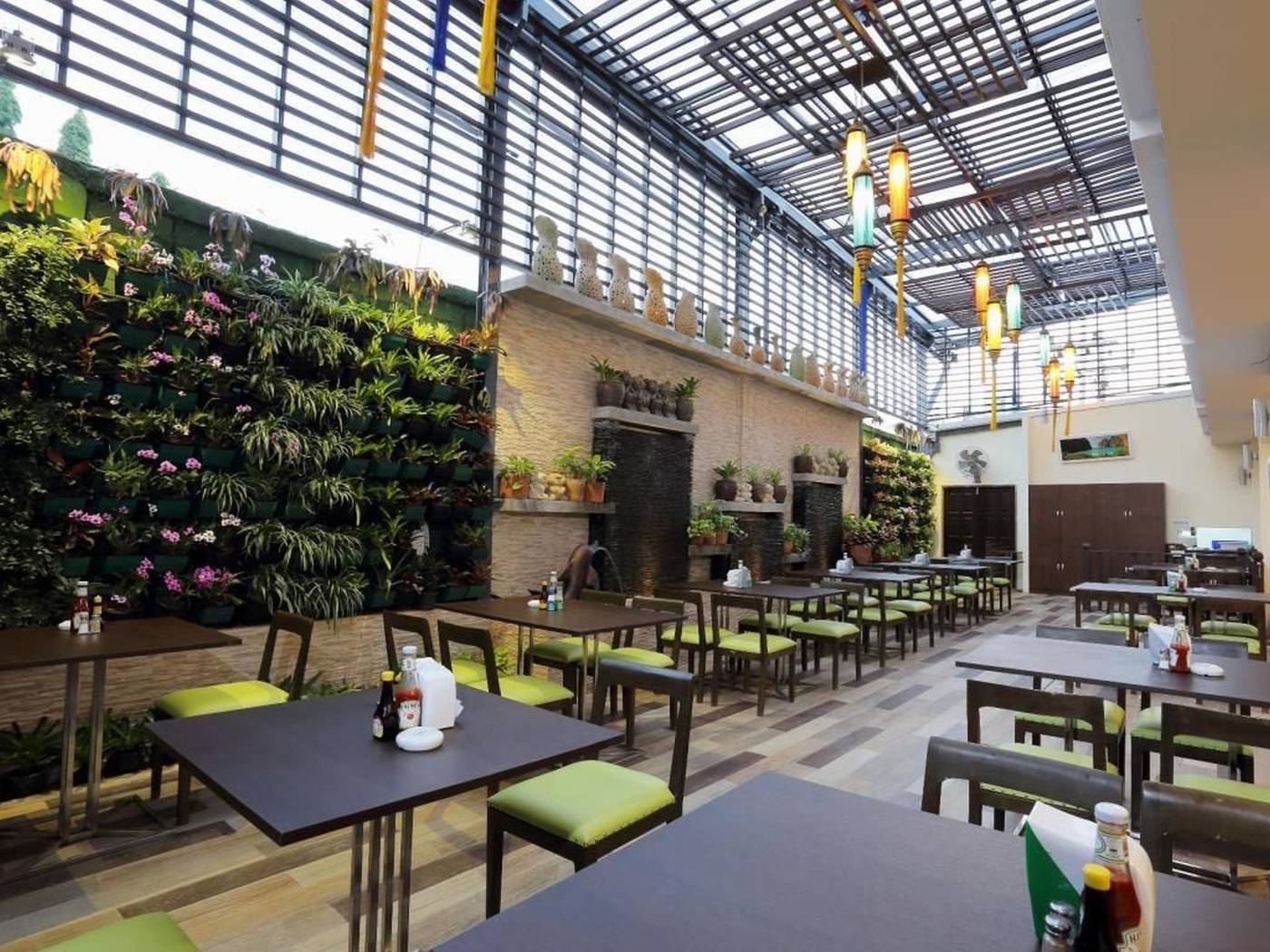 ON-Hotel-Phuket-Restaurant-33