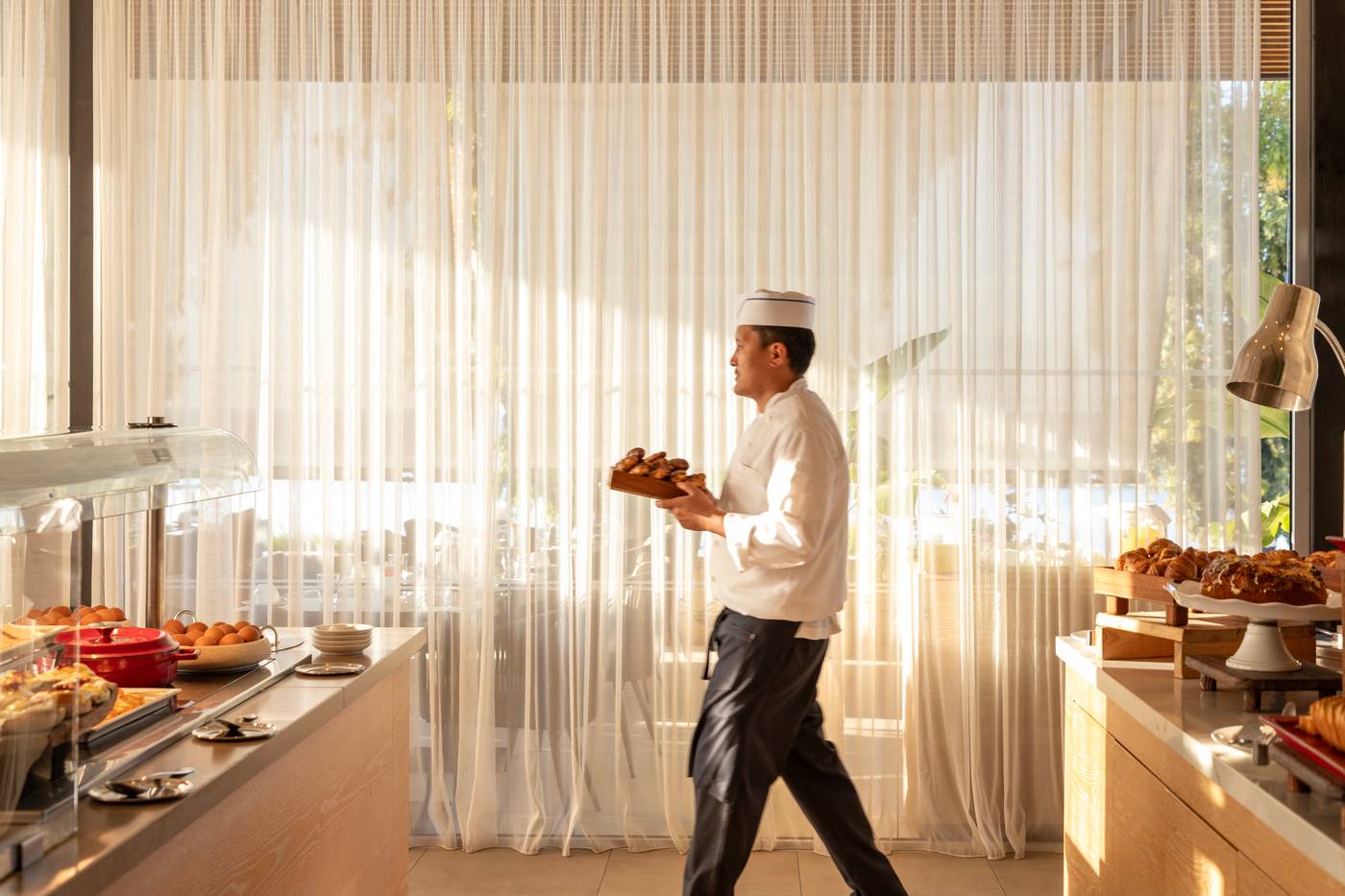 Royal-Apollonia-by-Louis-Hotels-Restaurant-62