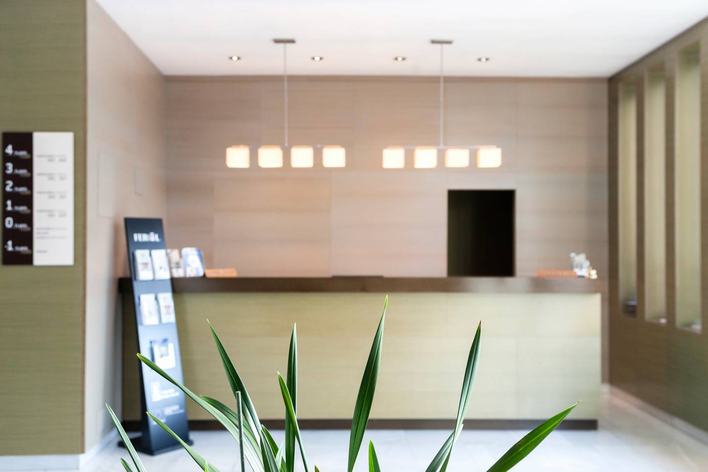 Valencia-Spain-FERROL-Lobby-7