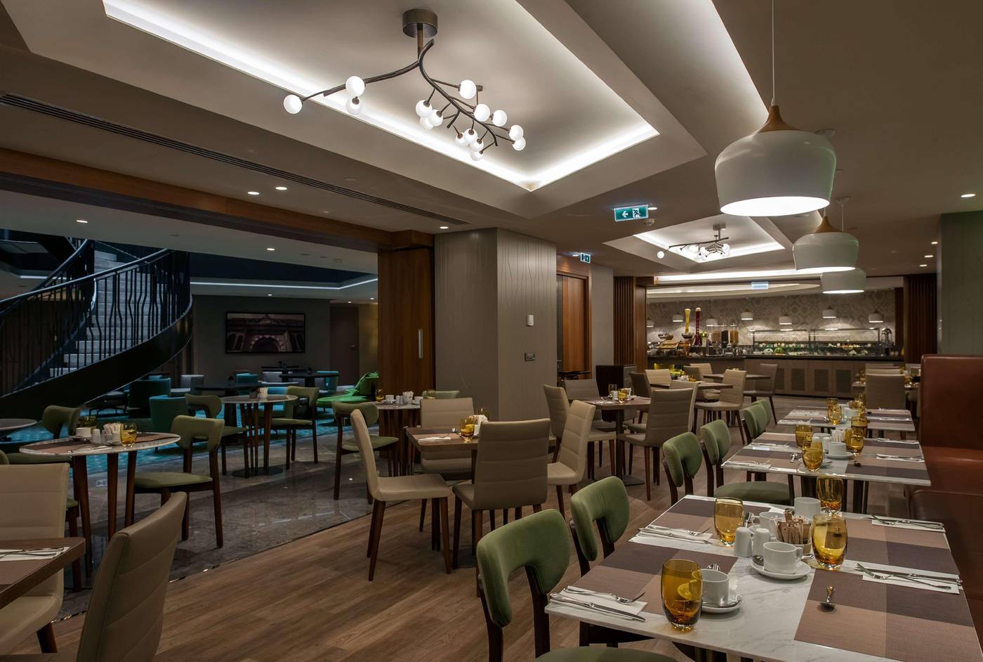 Doubletree-By-Hilton-Istanbul-Sirkeci-Restaurant-17