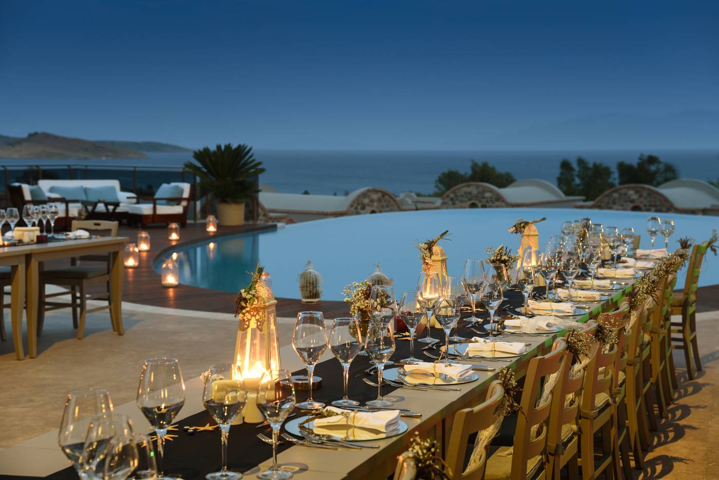 Temenos-Luxury-Hotel---SPA-Pool-15