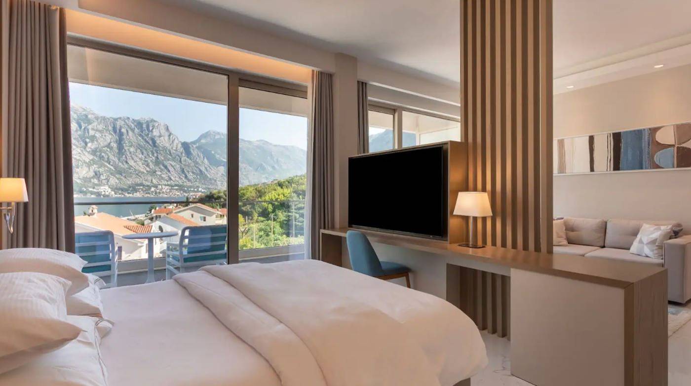 Hyatt-Regency-Kotor-Bay-Resort-Room-27