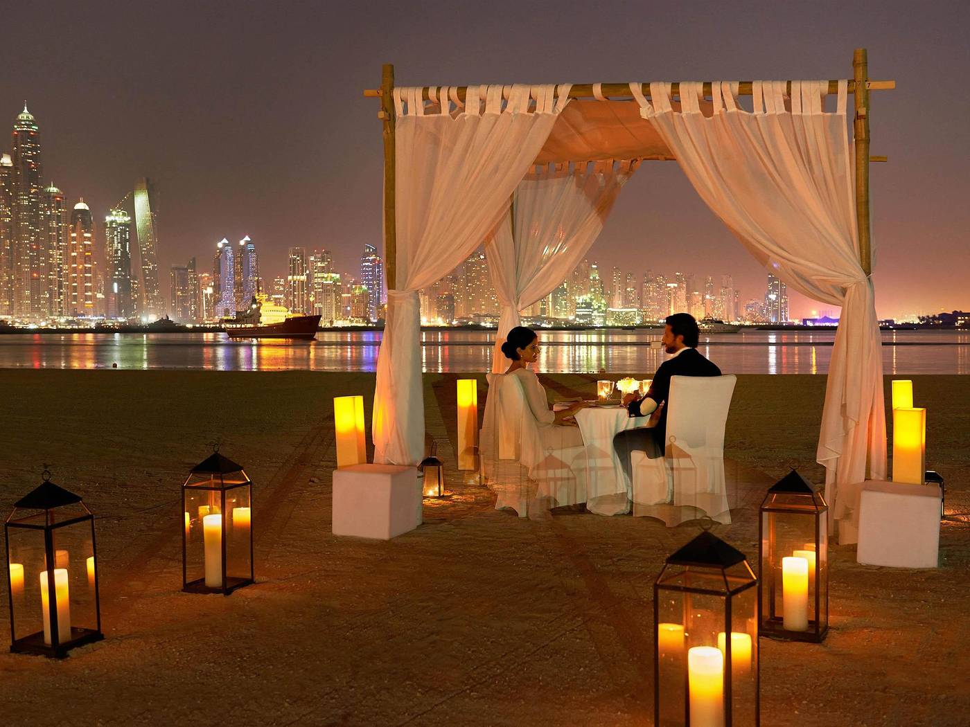 Fairmont-The-Palm-Sports-and-Entertainment-22