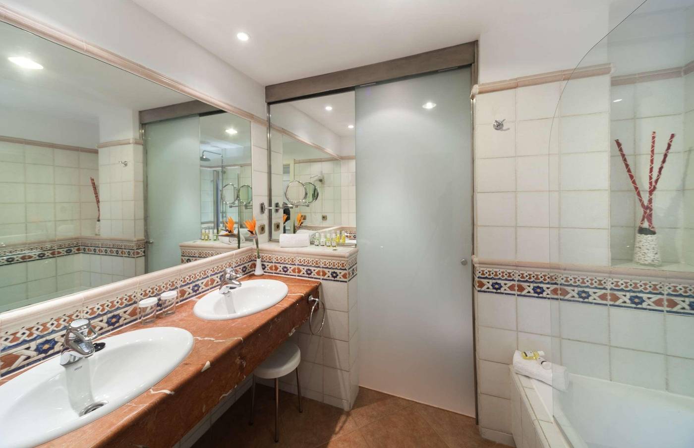 Barcelo-Corralejo-Bay---Adults-Only-Room-42