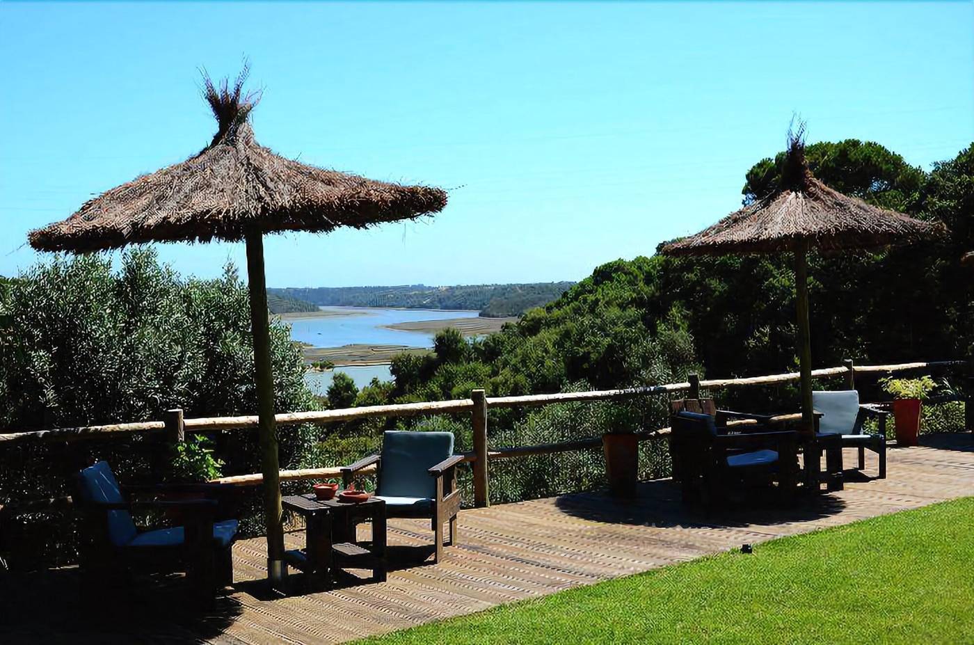 Herdade-Do-Freixial-Terrace-40