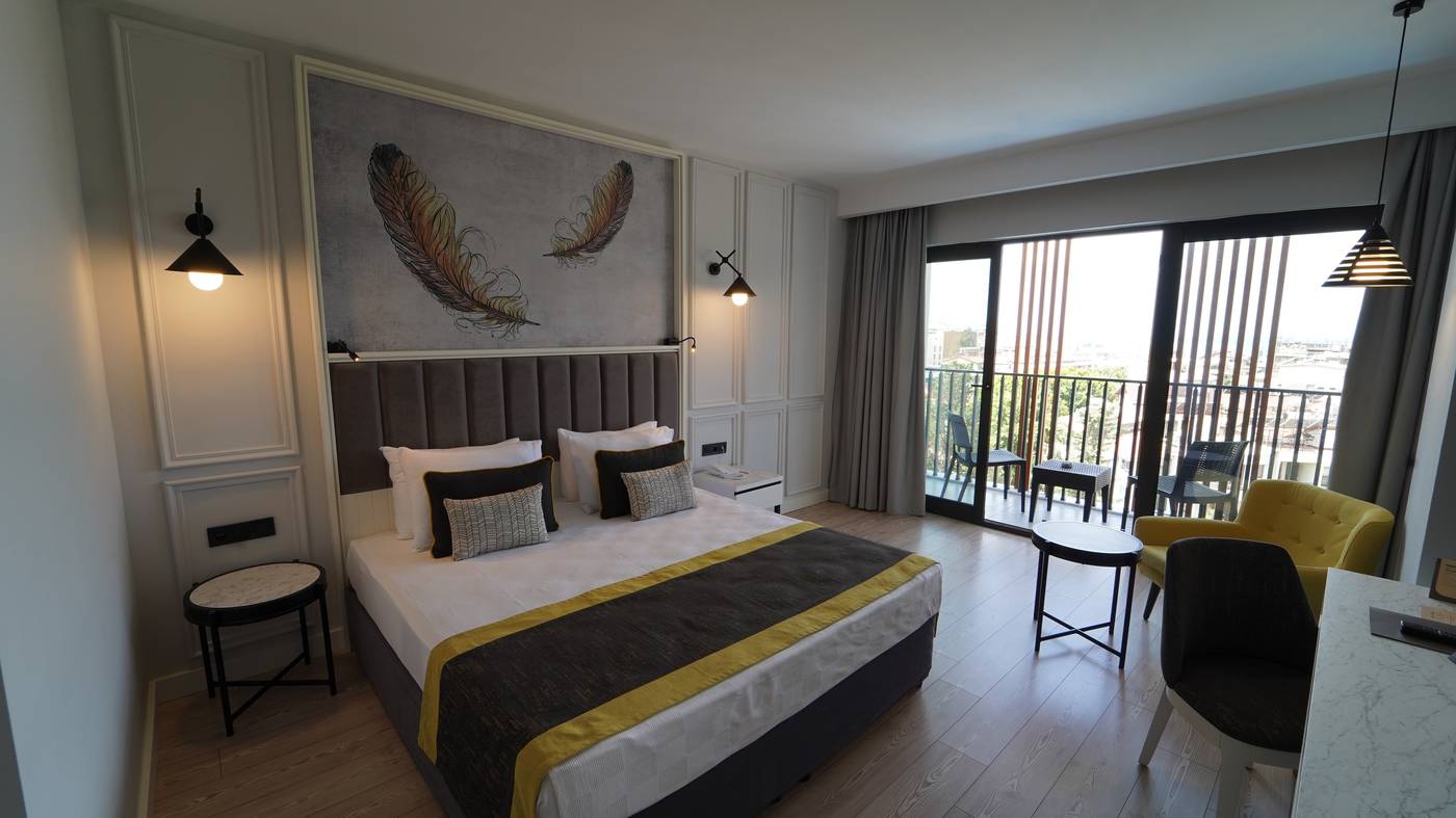 Raga Side Hotel - Adults Only