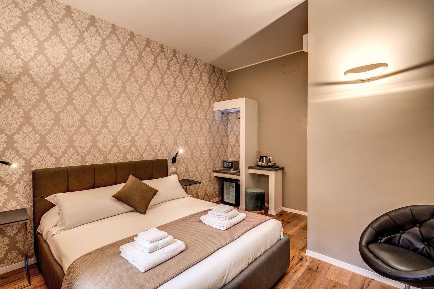 Elysium-Suites-Room-10