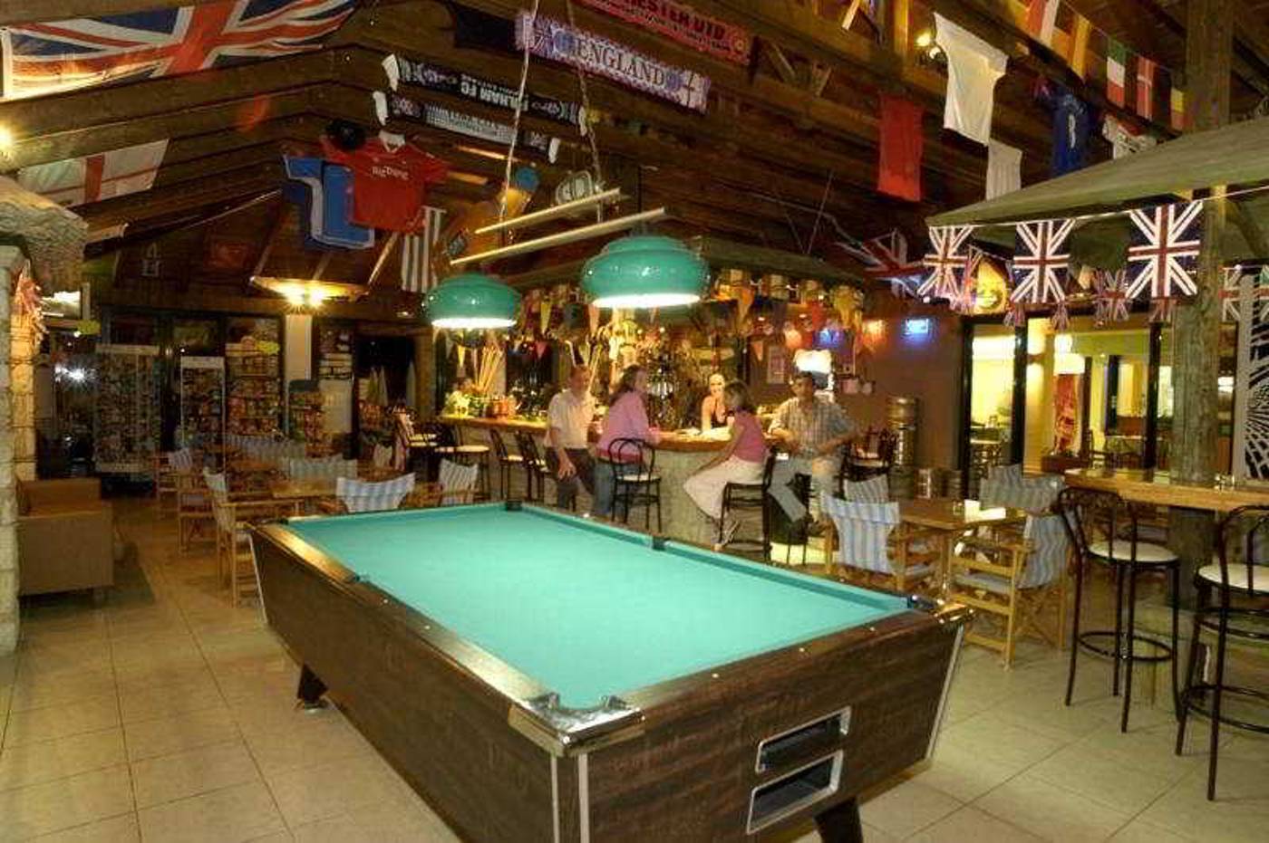 Plaza-Pallas-Bar-25