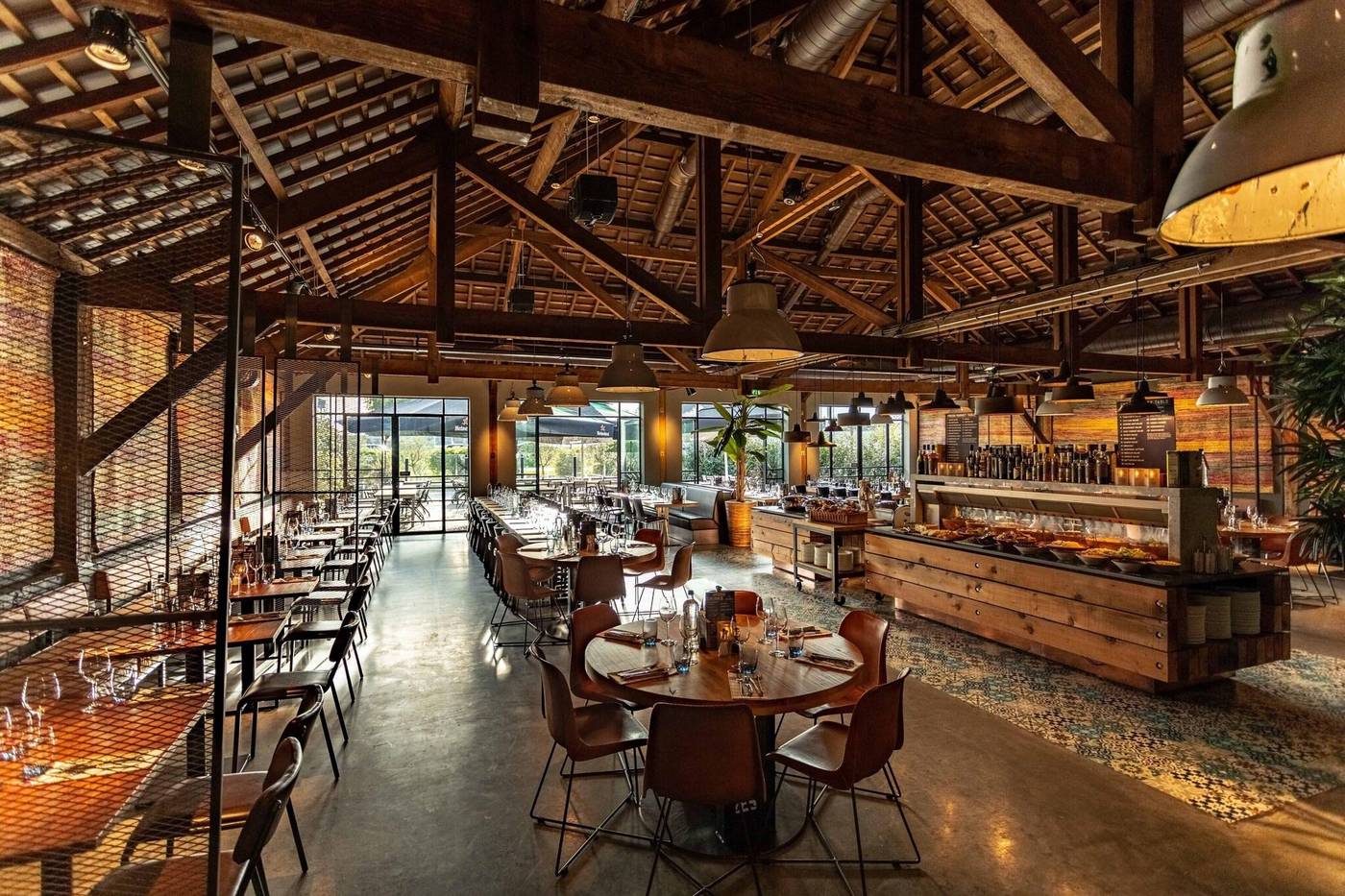 Courtyard-Amsterdam-Airport-Restaurant-55