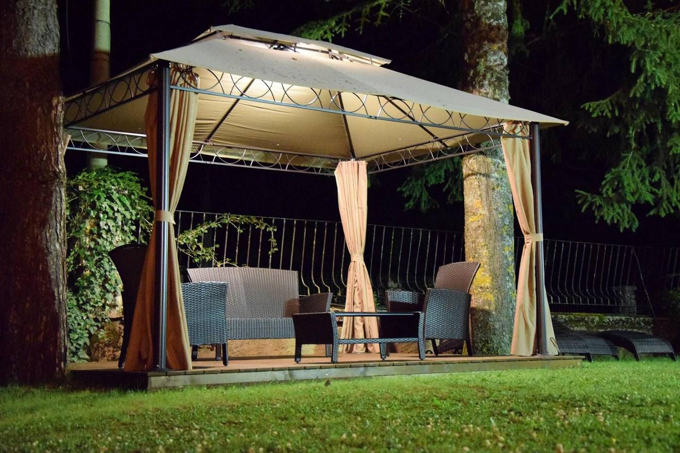 LH-Albergo-il-Picchio-General-view-22