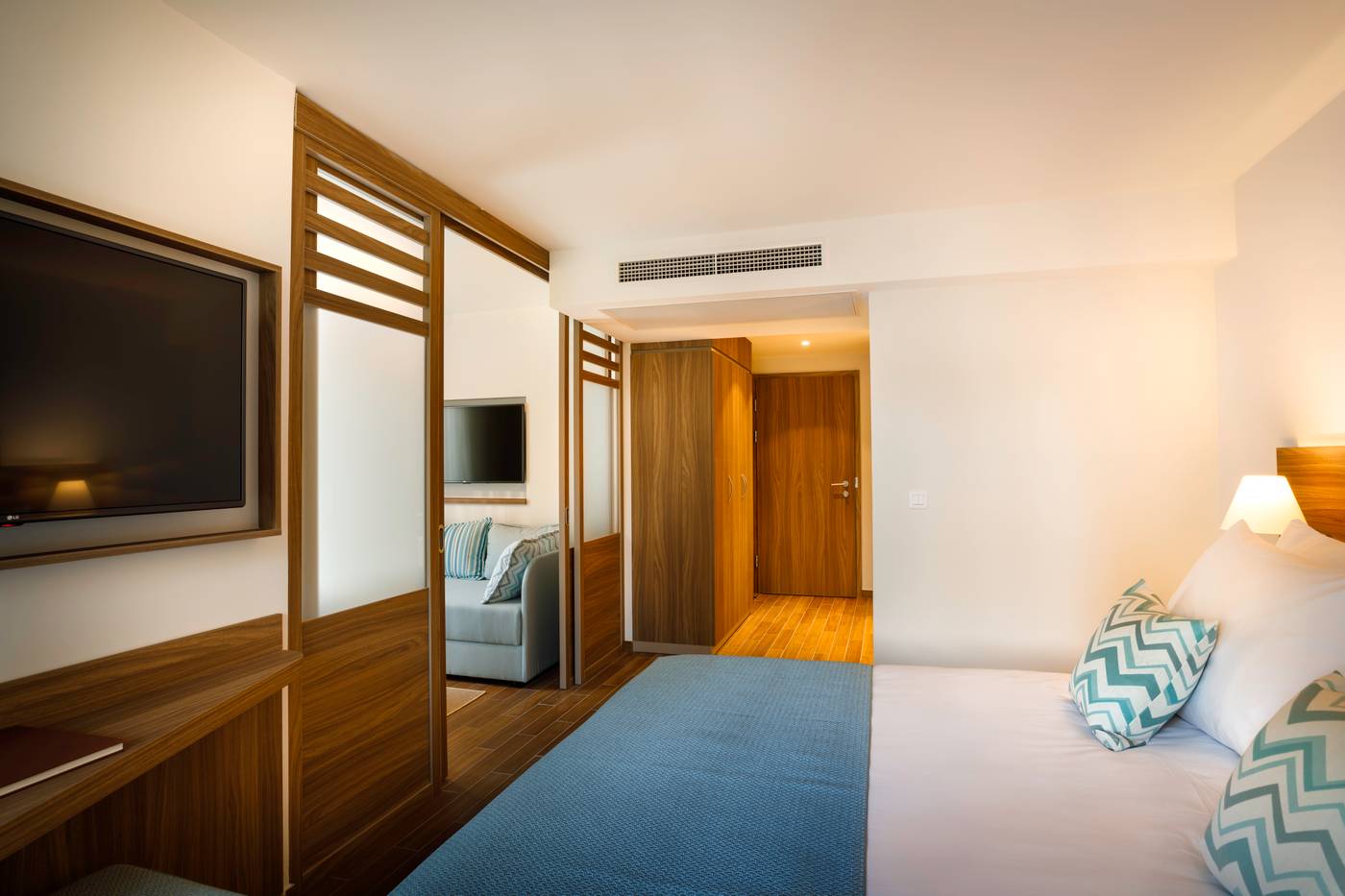 Valamar-Bellevue-Hotel---Residence-Room-18