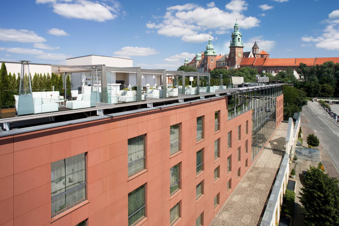 Sheraton-Grand-Krakow-Terrace-1