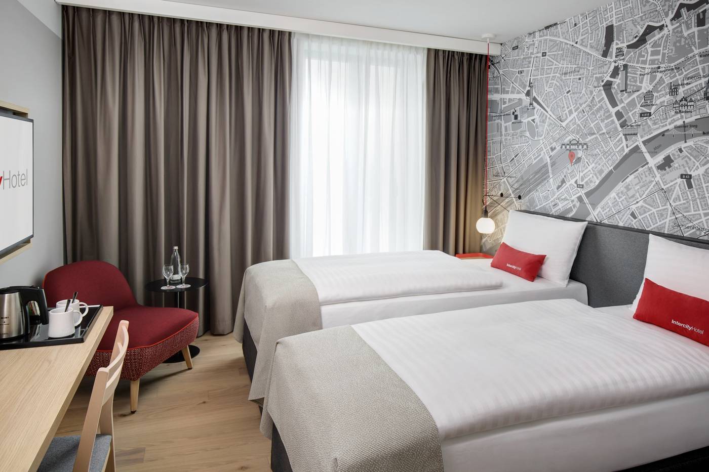 IntercityHotel-Amsterdam-Airport-Room-29