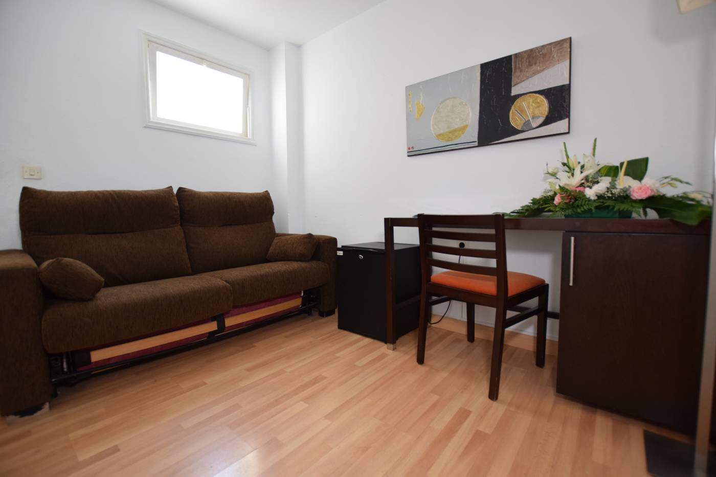 Adonis-Pelinor-Room-23