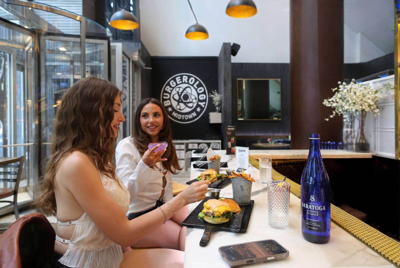 Crowne-Plaza-HY36-Midtown-Manhattan-Restaurant-26