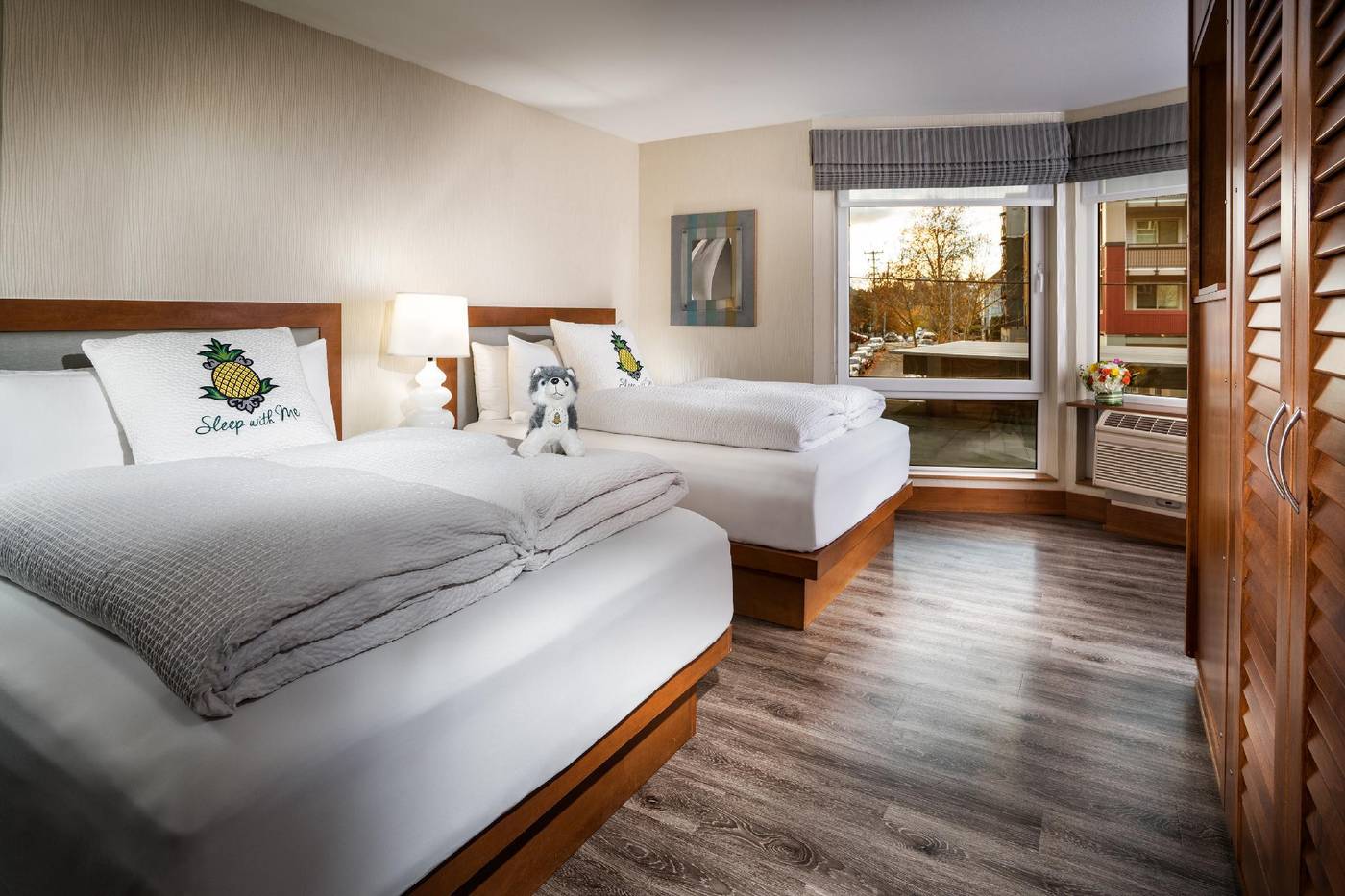 Staypineapple, Watertown, University District-United States-SEATTLE-Room-8