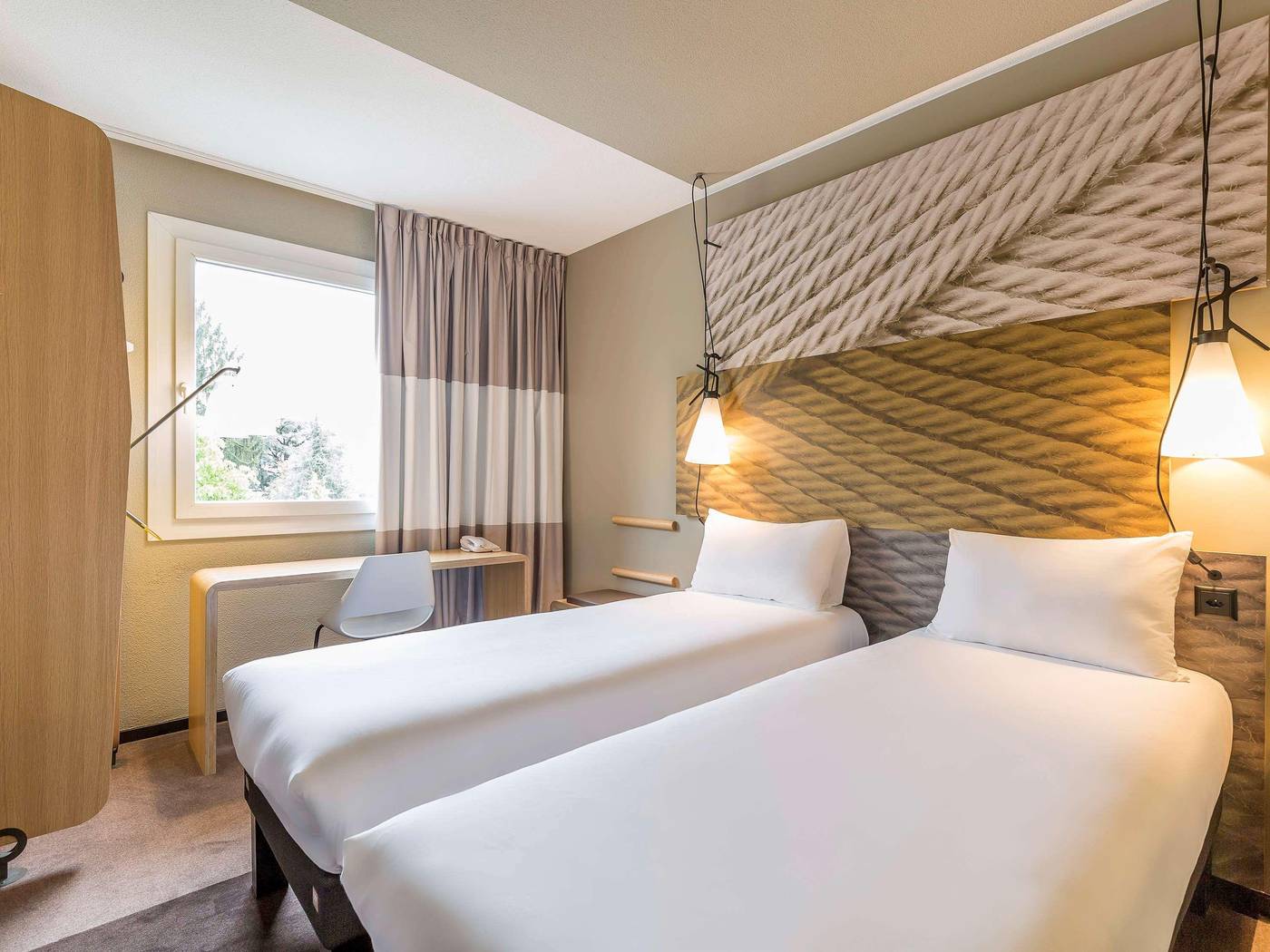 Ibis-Geneve-Aeroport-Room-19