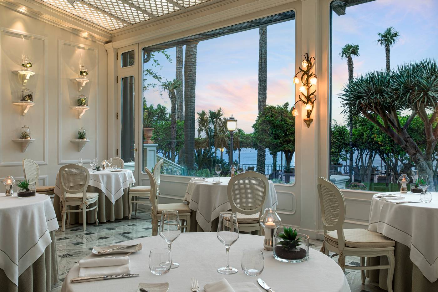 14.10.25 Grand Hotel Royal