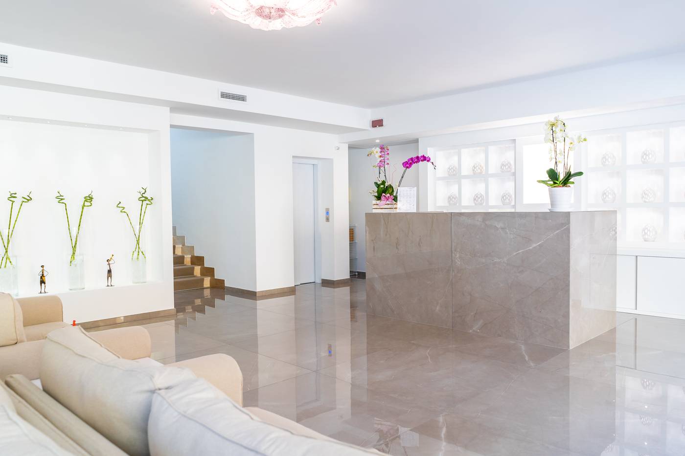 Hotel-Isabella-Sorrento-Lobby-61