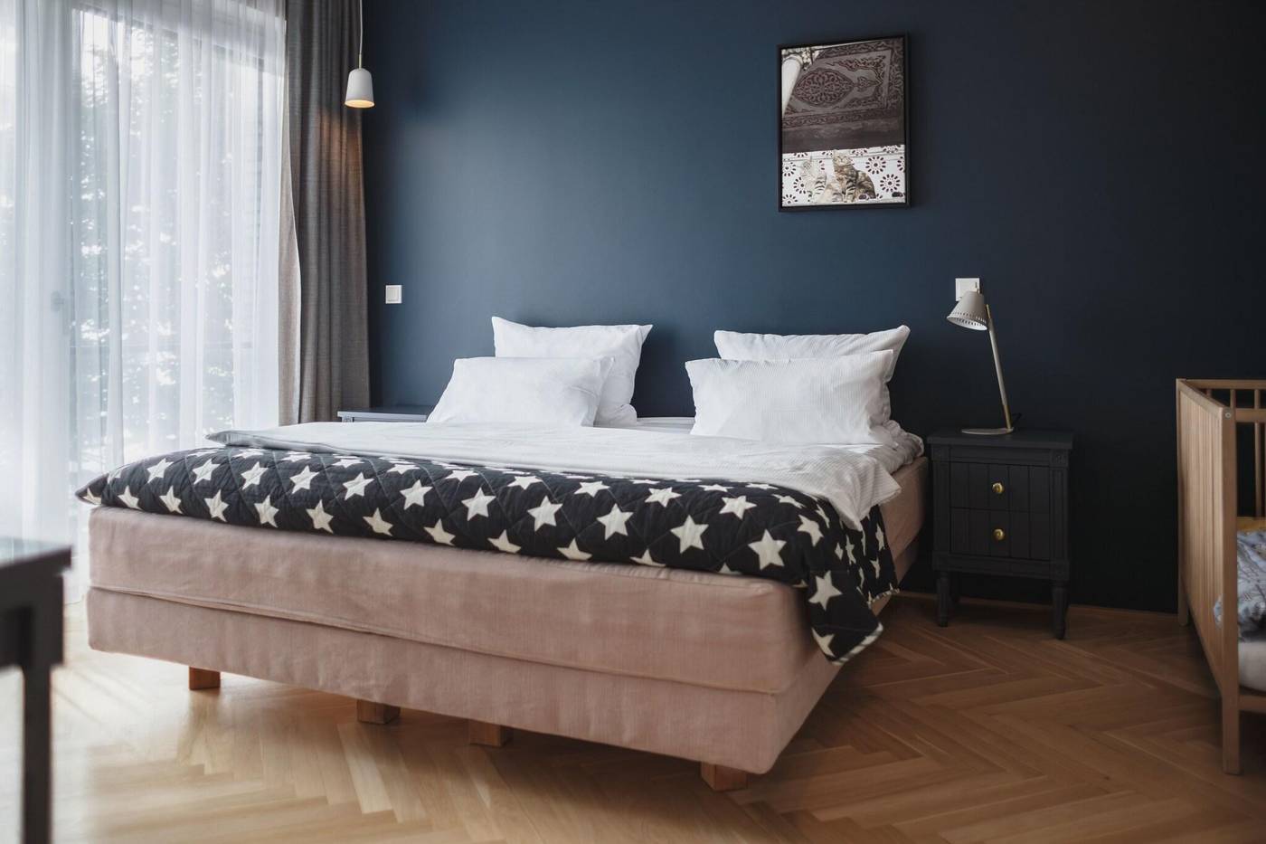 The-Circus-Apartments-Room-41