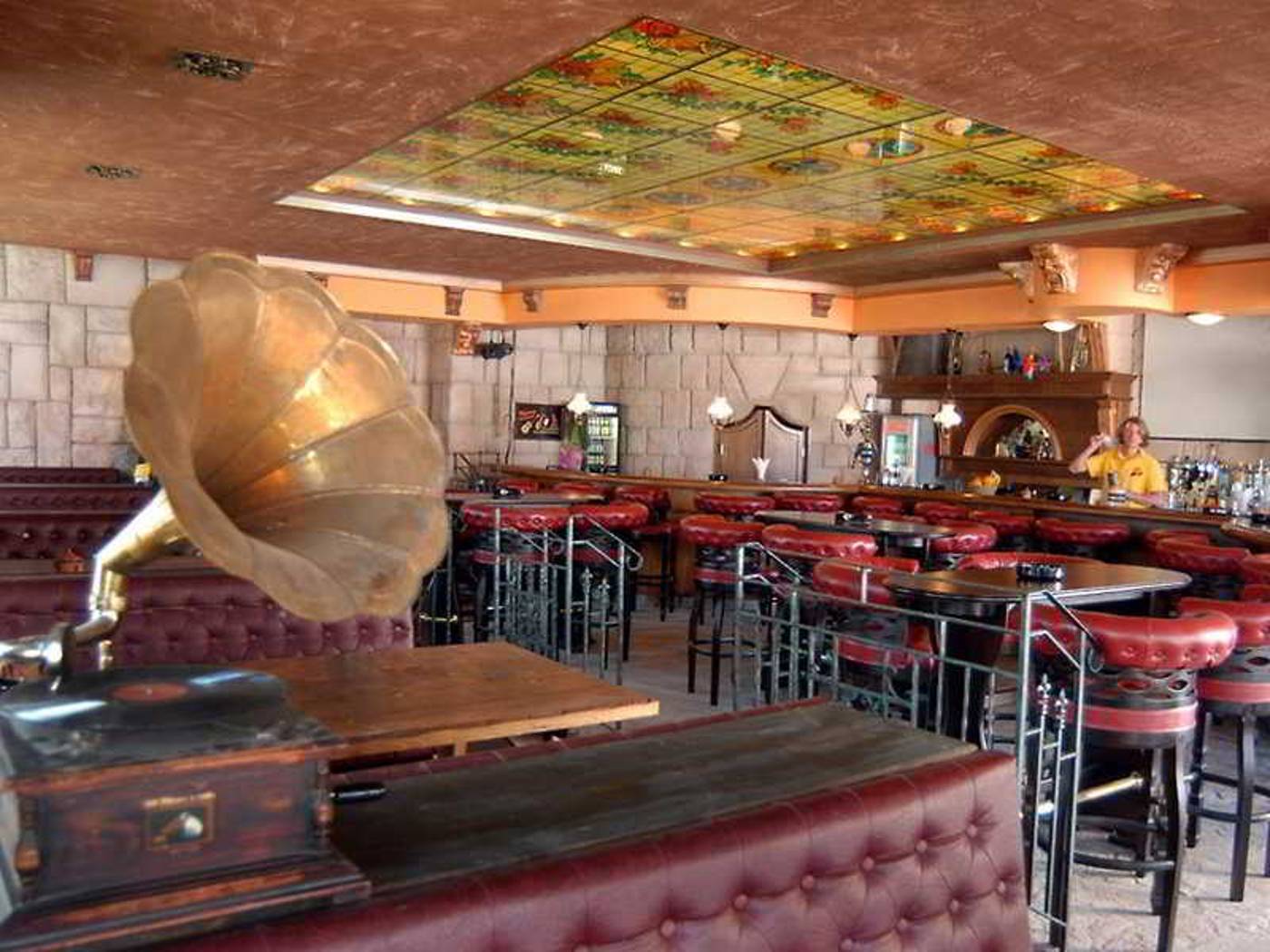 Sunset-Sunny-Beach-Lobby-6