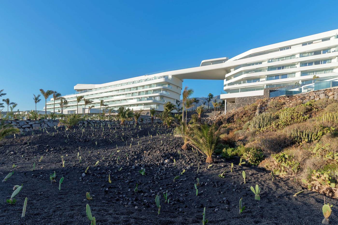 Royal-Hideaway-Corales-Suites--part-of-Barcel---Hotel-Group-General-view-72