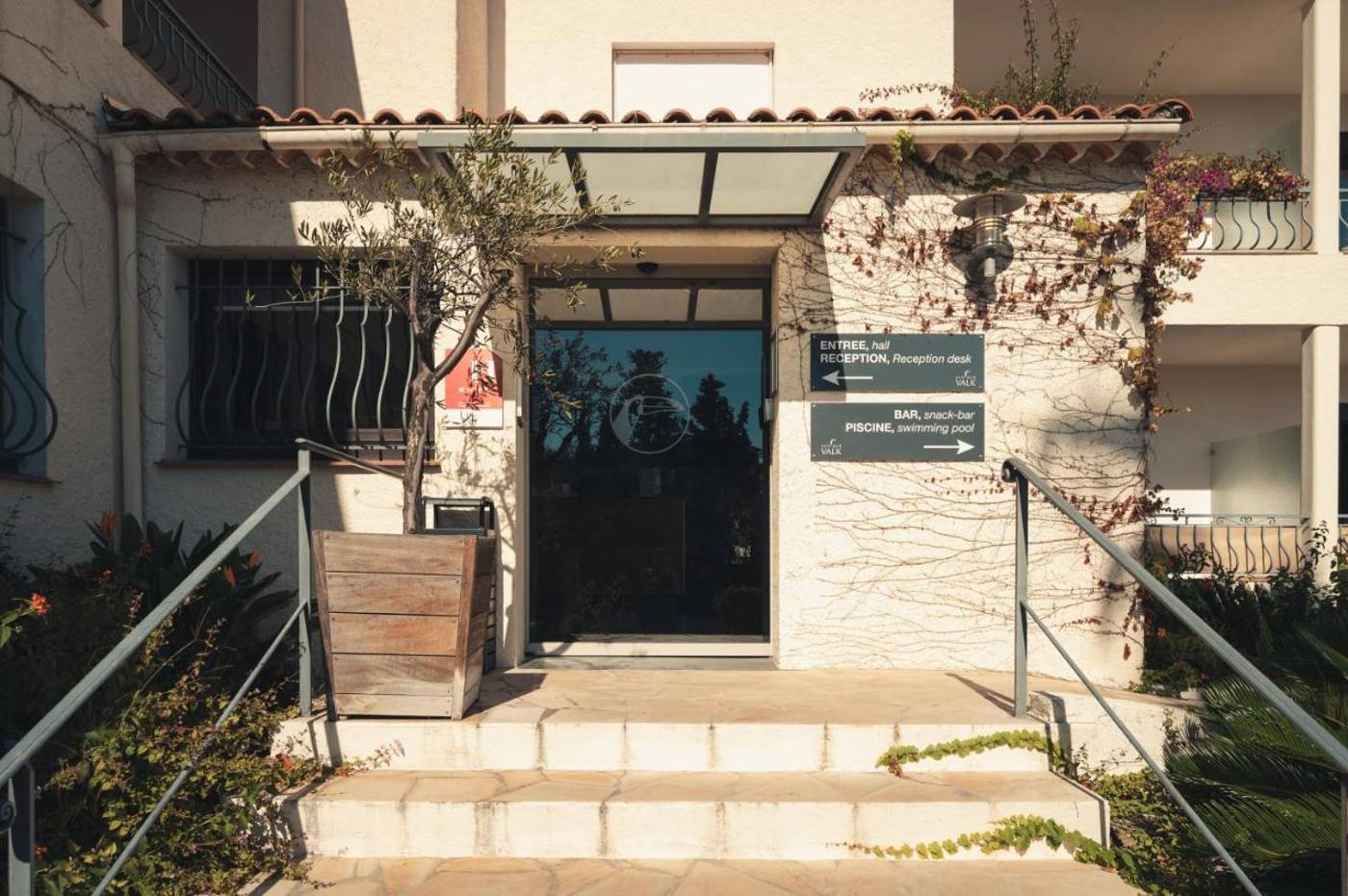 Hotel-Le-Catalogne-General-view-20