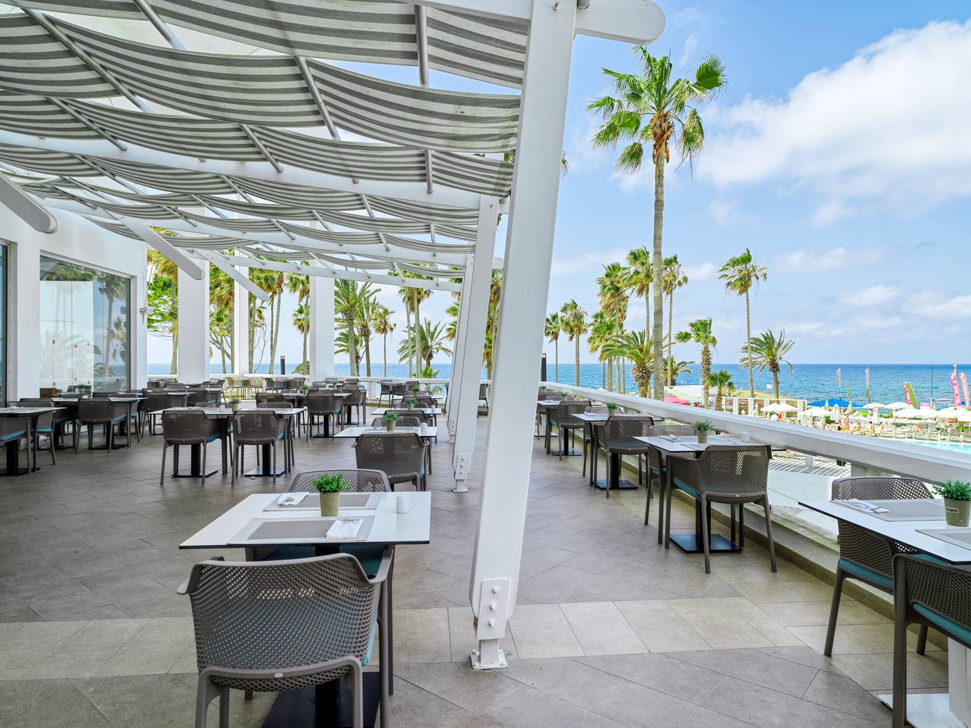 Leonardo-Plaza-Cypria-Maris-Beach-Hotel---Spa---Adults-Only-Restaurant-71
