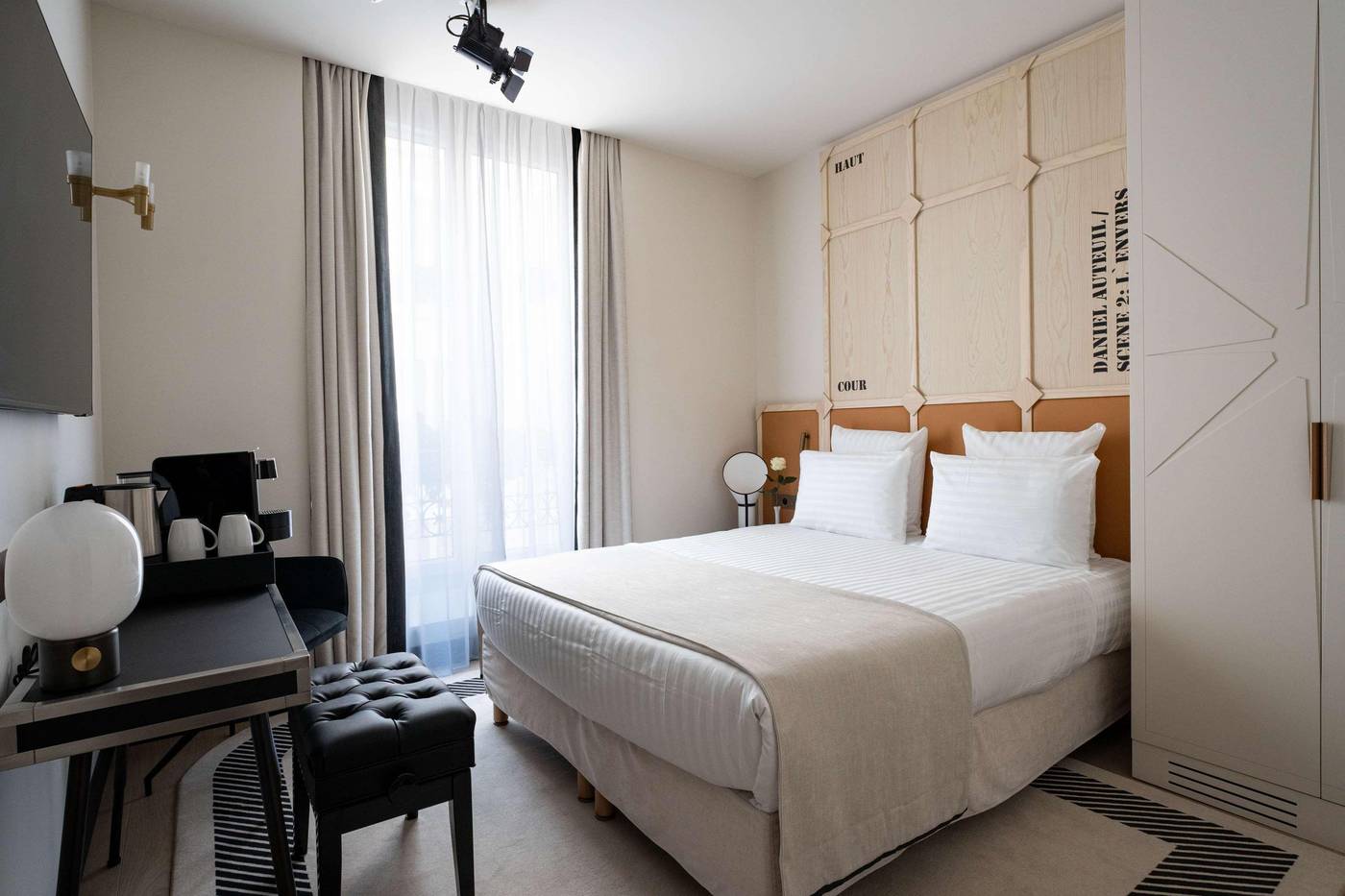 Astra-Opera-Astotel-Room-22