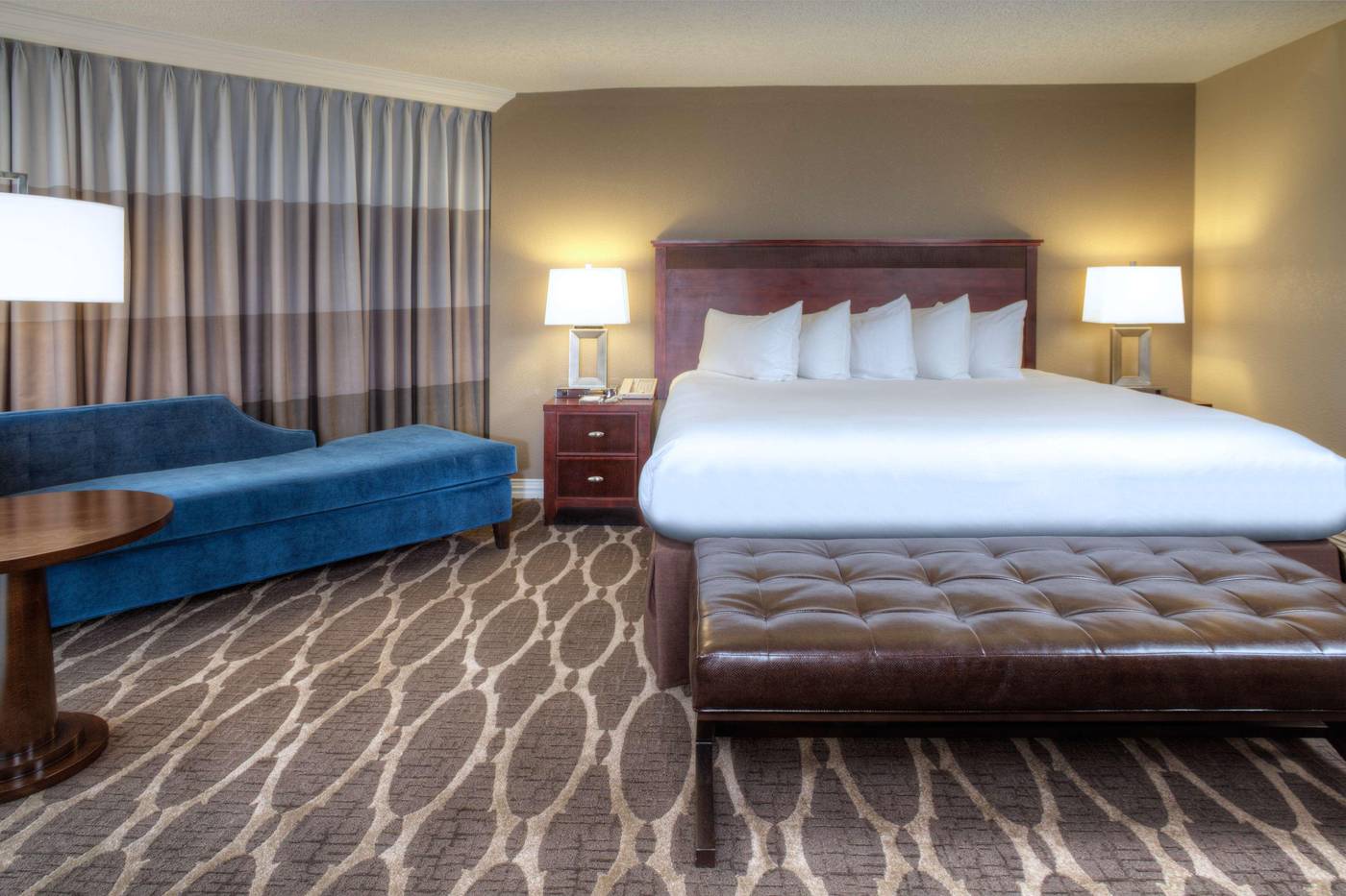 Hilton Houston Westchase-United States-HOUSTON-Room-9