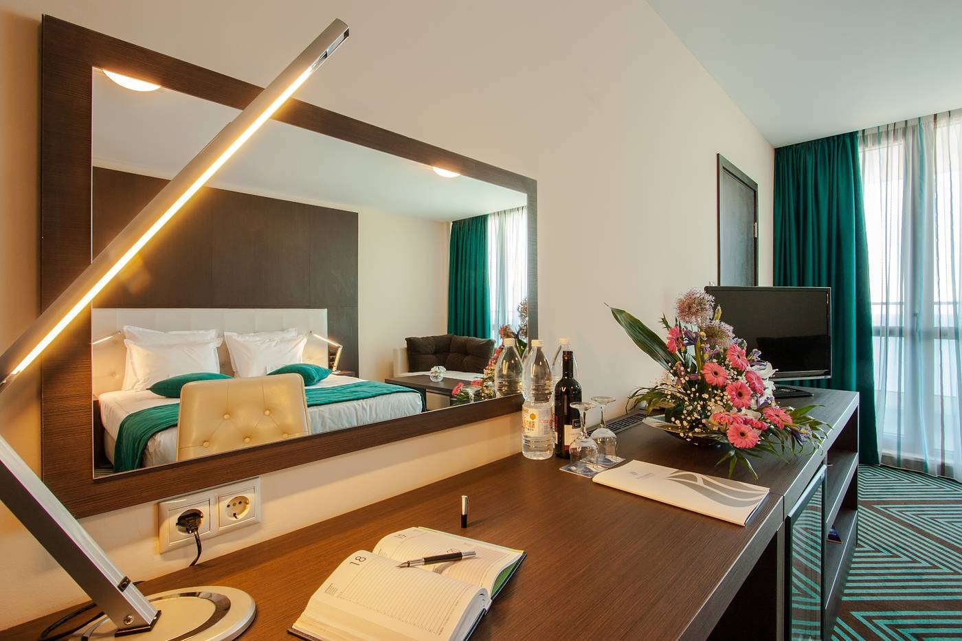 International-Hotel-Casino---Tower-Suites-Room-31